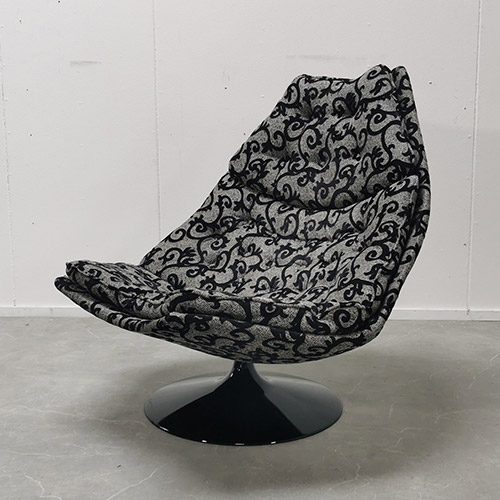 Artifort F588 design fauteuil van Catawiki