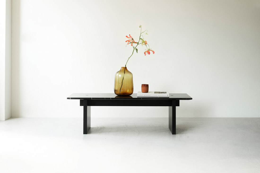 design van de nieuwe solid table tafel van Normann Copenhagen