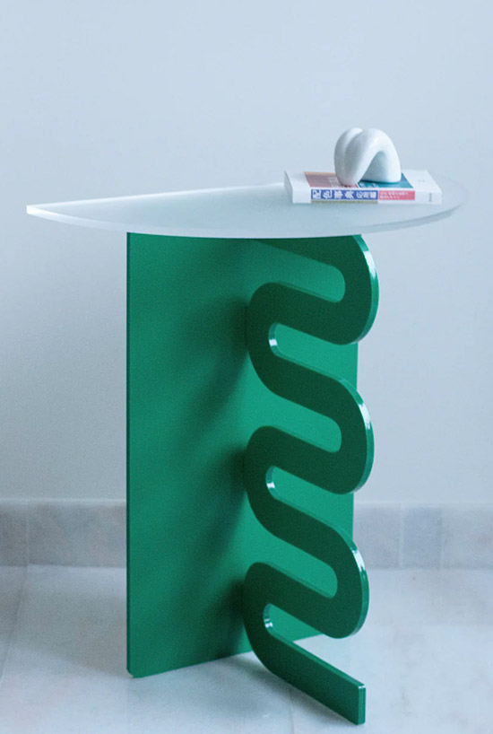 Design bijzettafel van Sekanti Dutch Designer in kleur groen