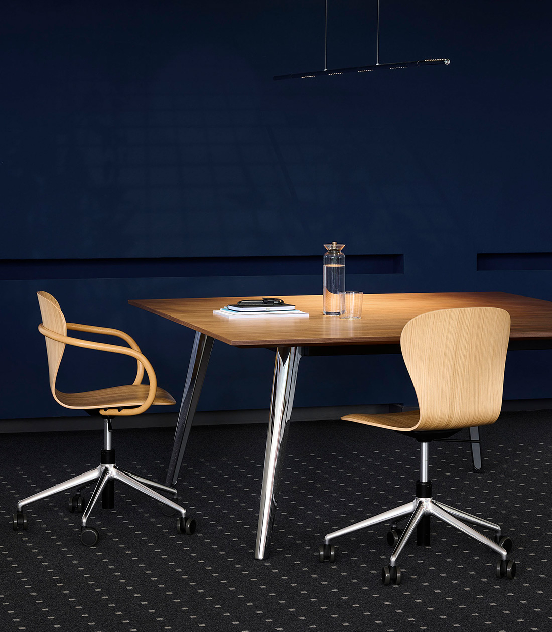 De Thonet S 220 bureaustoel nieuw op designweb