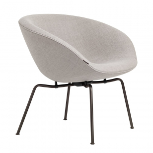 Fritz Hansen Pot Lounge Chair Lichtgrijs - Donkerbruine Voet