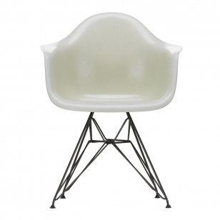 Vitra Eames Fiberglass Chair DAR Zwart - Parchment