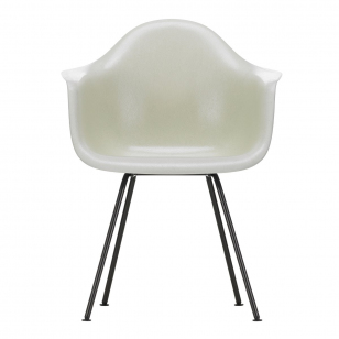 Vitra Eames Fiberglass Chair DAX Zwart - Parchment