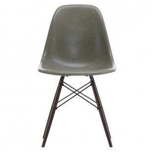 Vitra Eames Fiberglass Chair DSW - Raw Umber/Esdoorn Donker