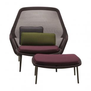 Vitra Slow Chair Loungechair & Ottoman Bruin
