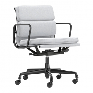 Vitra Soft Pad Chair EA 217 Bureaustoel - Cosy 2 / Pale Blue