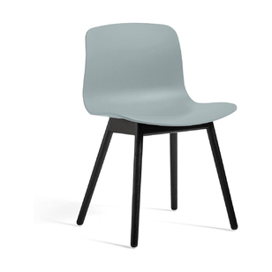 HAY About a Chair AAC 12 eetkamerstoel gelakt waterbasis dusty blue